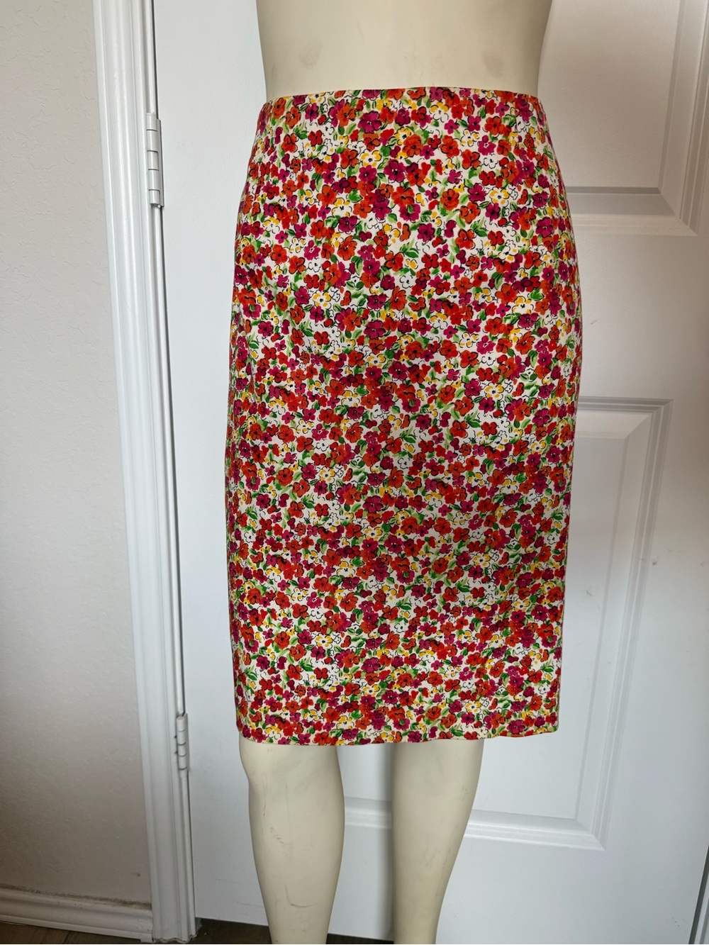 Carolina Blues by Carolina Colours Cotton Spring Floral Print Pencil Skirt